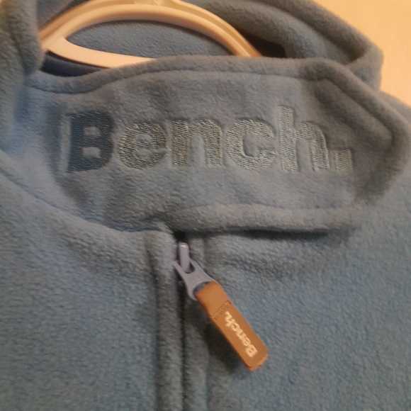 ❄ Bench. Blue Zippered Sweater Coat - Picture 11 of 13